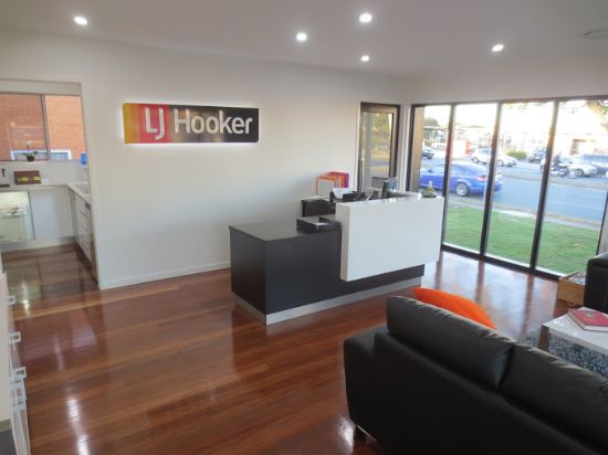 LJ Hooker - Cannon Hill - Real Estate Agency