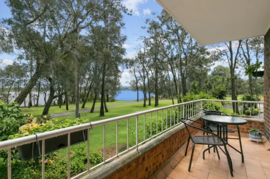 Absolute lakefront retreat with peaceful Narrabeen Lagoon backdrop