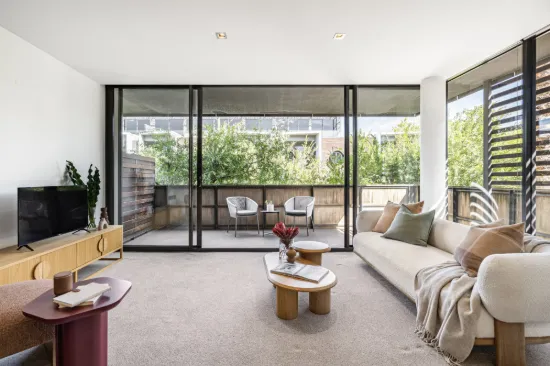 Spacious. Light-Filled. Leafy. Your Malvern Escape Awaits.