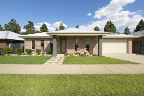 Classic Red Brick, Contemporary Comfort  