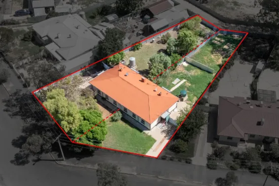 Dual-Income Investment - Two Units, One Title!