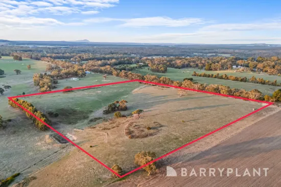 Enjoy the Great Outdoors with 20 Acres (approx.)