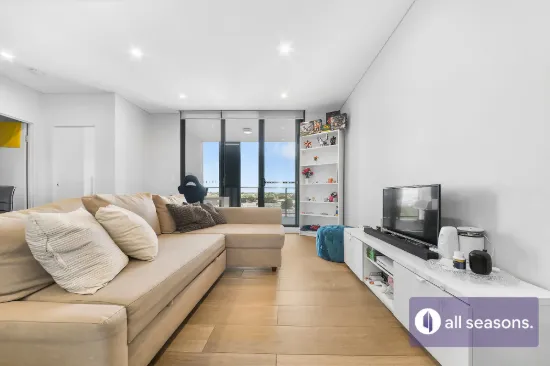 Spacious Cozy Living Plus Study & District Views