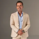 Mario Elezovic - Real Estate Agent From - Raine & Horne - Brunswick