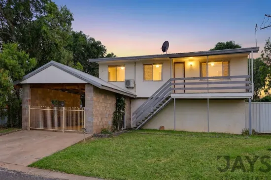 Elevated Investment with Strong Return in Quiet Cul-de-Sac