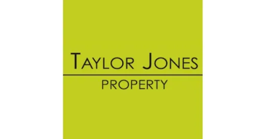 Christine Taylor - Real Estate Agent at Taylor Jones Property - Cairns