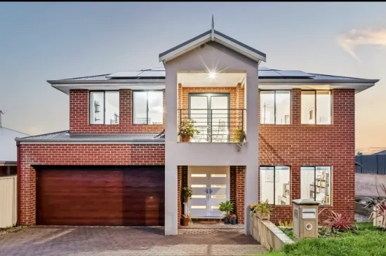 Style, Space & Serenity Near the River