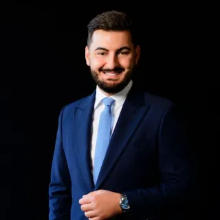 Peter Adonopulos - Real Estate Agent