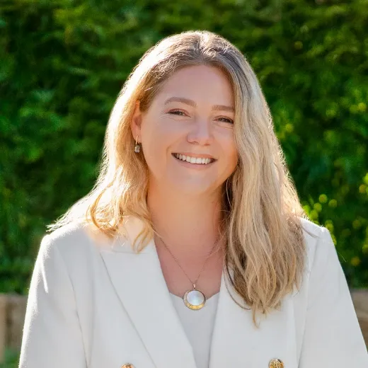 CARLIE CURTIS - Real Estate Agent at Ray White - Beenleigh