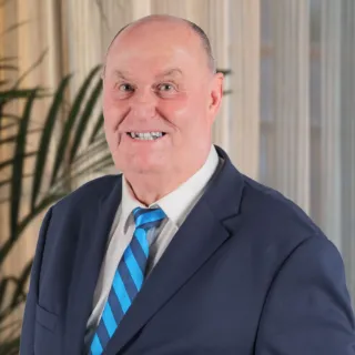 Kenny Gwynn - Real Estate Agent