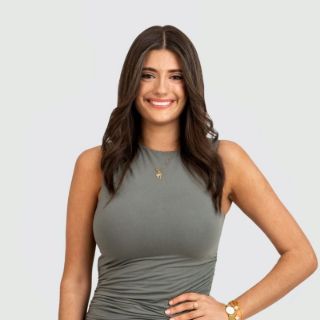 Julia Riolo - Real Estate Agent