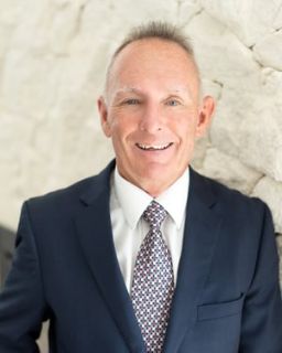Ray Grogan - Real Estate Agent