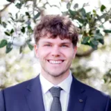 Tom Clift - Real Estate Agent From - Ray White RPG 