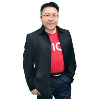 Eric Lee - Real Estate Agent