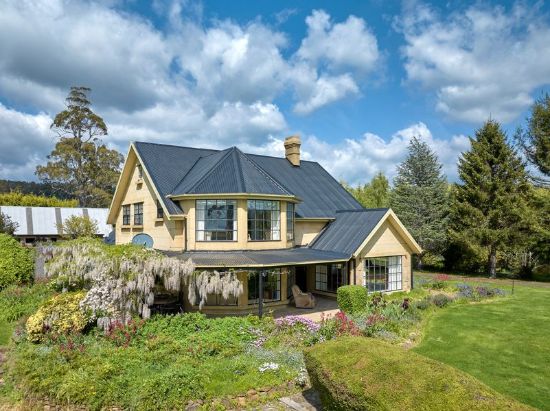 First National Real Estate Claridge - Deloraine - Real Estate Agency