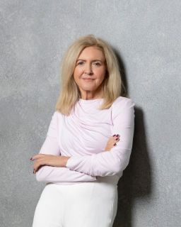 Susan Taylor - Real Estate Agent