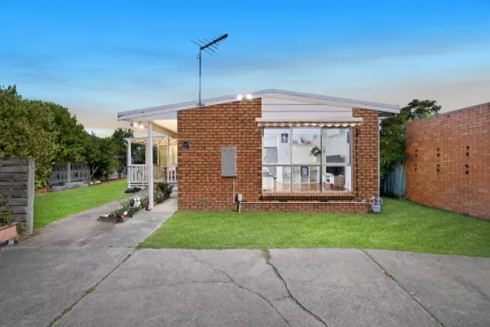 Renovated Rear Unit with Stylish Finishes and Outdoor Appeal