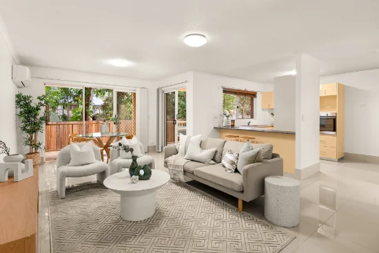 Contemporary Two-Bedroom Apartment with Private Courtyard
