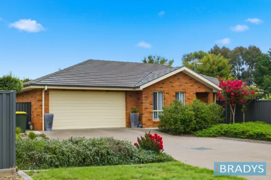 Delightful 3 bedroom ensuite home in boutique complex