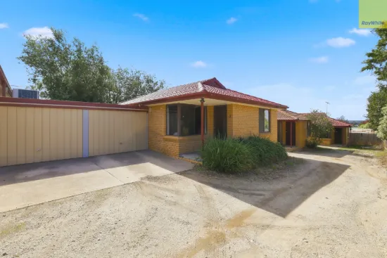 Convenient Living in the Heart of Maddingley