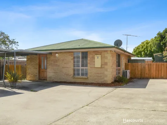 Comfortable, Low-Maintenance Living in a Well-Connected Newnham Location