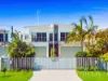 Modern Townhouse In Desirable Location