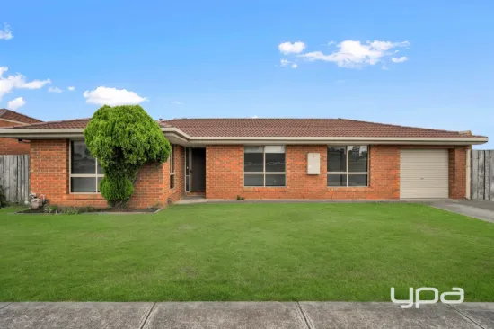 Walk to Everything – Perfectly Positioned Meadow Heights Unit