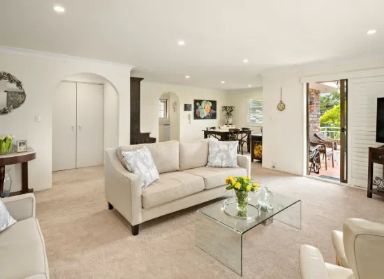 Huge North Facing Top Floor Apartment