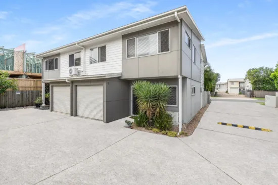 Vacant possession - Owner committed elsewhere! 