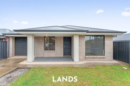 Wonderful Home With Modern Features Throughout