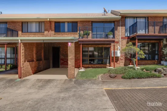 Two Bedrooms + Study in a Convenient Location