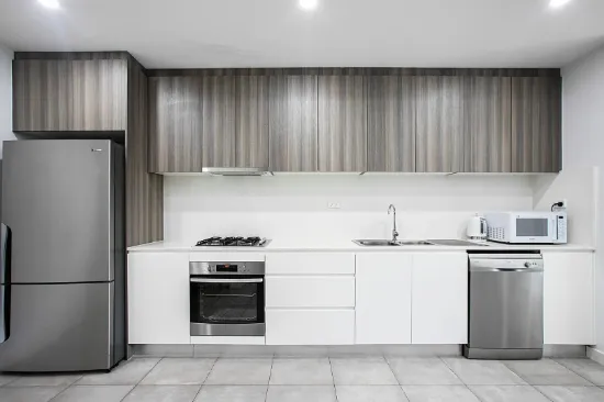 Stylish Ground Floor Apartment with Alfresco Entertaining