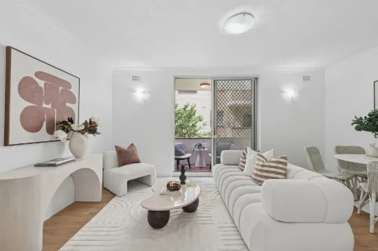 Peaceful Setting with Exceptional Lifestyle Convenience