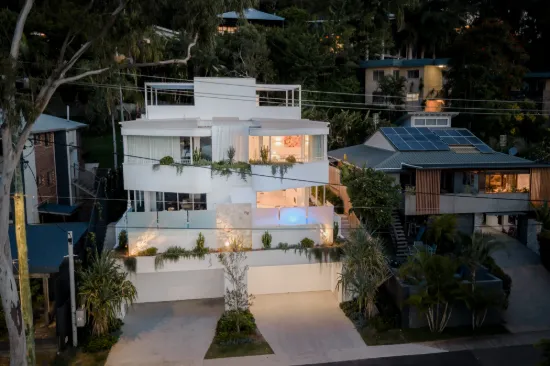 Architectural Elegance in the Heart of  Burleigh Heads