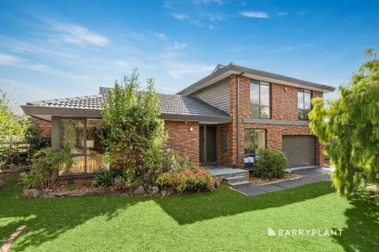Beautiful Family Home in Bowl of Peaceful Court