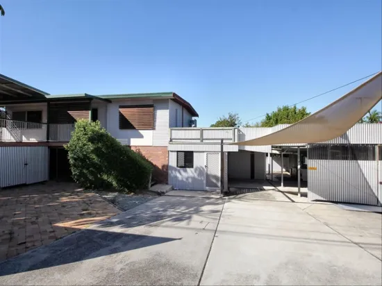 Fantastic Opportunity on a Large 751m² Block – Fully Fenced with Spacious Backyard