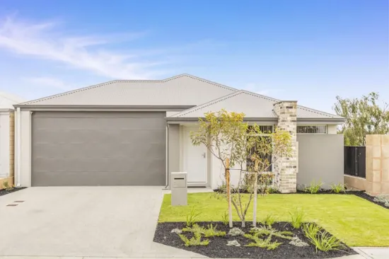 **Near New 2025 Build - Stylish, Spacious & Ready to Enjoy**