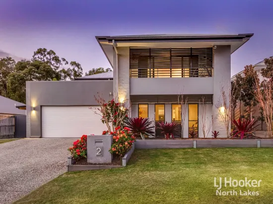 A PRESTIGIOUS FAMILY HAVEN! LARGE 5-BEDROOM HOME!