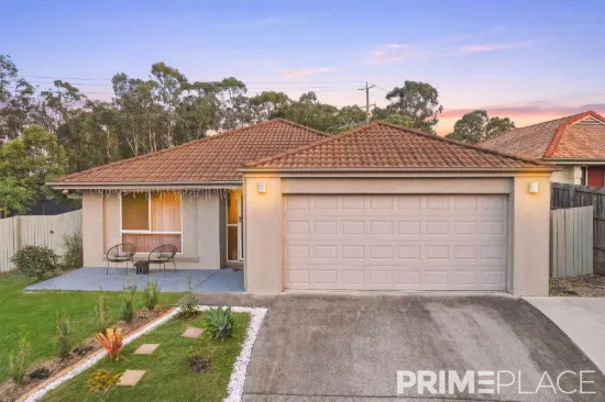 Modern Family Living on a Spacious 550 sqm Corner Block!