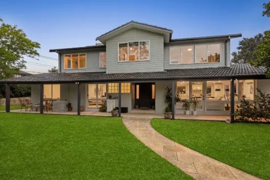 Resort-Style Luxury and Exceptional Entertaining in a Premier Family Setting