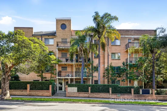This beautifully presented home offers a perfect blend of modern comfort and convenient location.