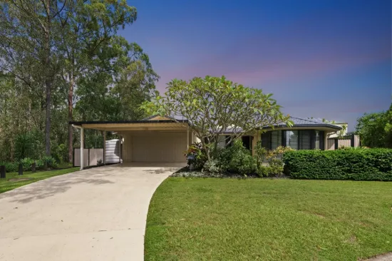 Private Sanctuary with 3 Living Areas, A/C & Solar on 667m2