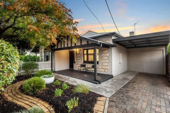 A timeless maisonette with modern flow, moments from everything Evandale does best