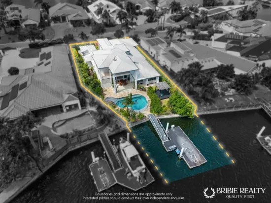 Waterfront Luxury & Entertainer's Dream