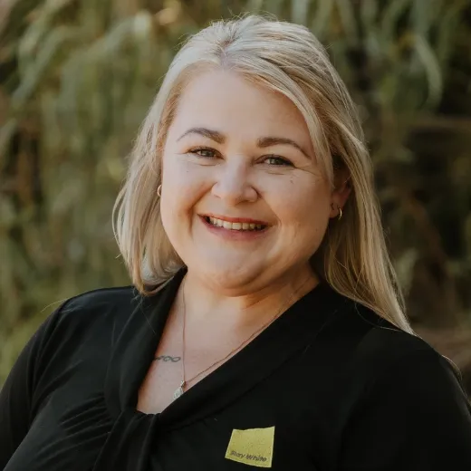 Clarice Ramsden - Real Estate Agent at Ray White Geraldton Dongara