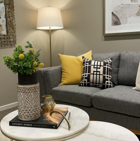 CENTURY 21 PARAMOUNT REALTORS  CS - CAROLINE SPRINGS - Real Estate Agency