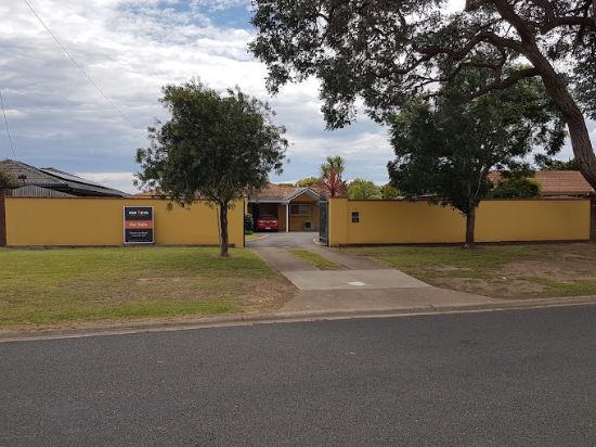 VAN REYK REAL ESTATE - BAIRNSDALE - Real Estate Agency