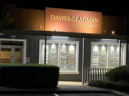 DaviesGladman Country Properties - Woodend - Real Estate Agency