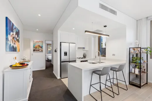 Krystle Vidgen - Real Estate Agent at Emma James & Co - Manly