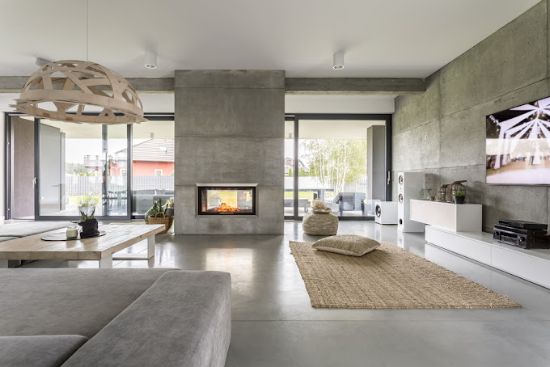 Real Estate HQ - Real Estate Agency